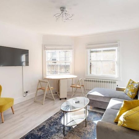 2 Bed City Centre Apartment 1 Min From Bath Abbey Luaran gambar